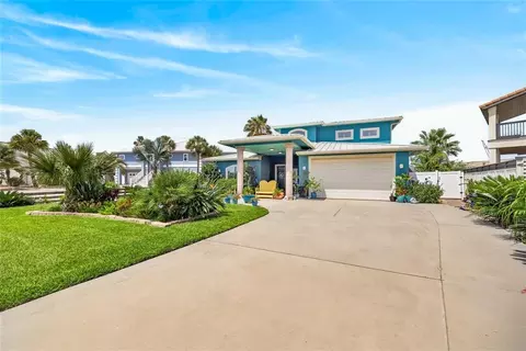 616 Shoreline Cir, Port Aransas, TX 78373