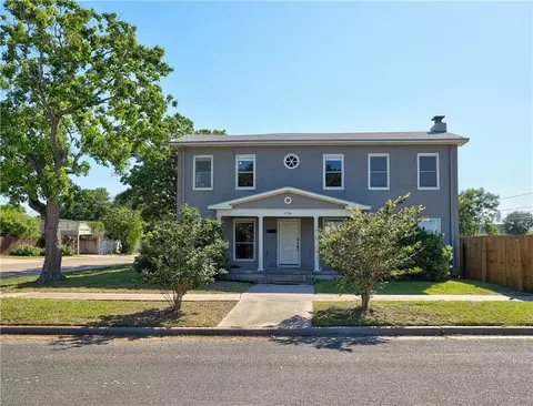 1739 2nd St, Corpus Christi, TX 78404
