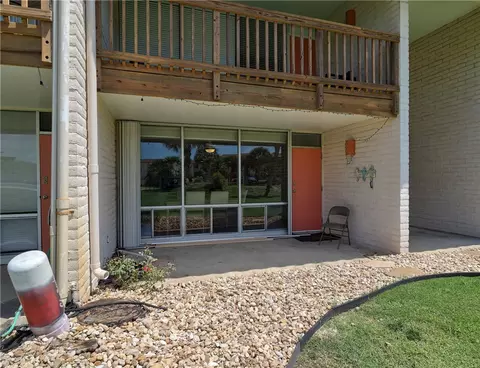 1421 S 11th St #118, Port Aransas, TX 78373