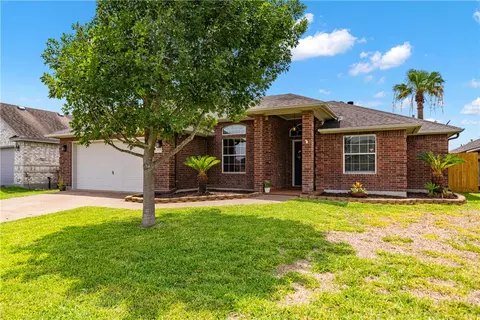 3113 Bourgogre Dr, Corpus Christi, TX 78414