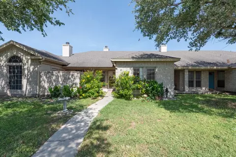 13661 Teague Trl #8, Corpus Christi, TX 78410