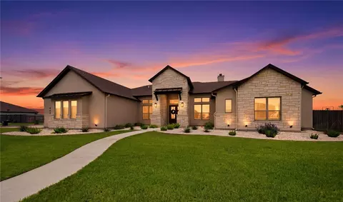 702 Tuscan Creek Ct, Corpus Christi, TX 78415