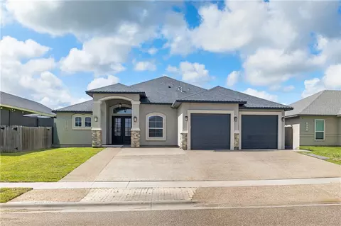 9505 Royal Oak Dr, Corpus Christi, TX 78410