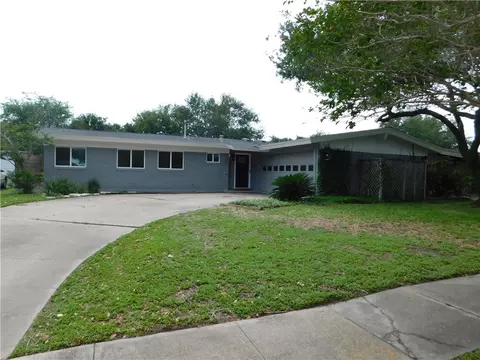 613 Driftwood Pl, Corpus Christi, TX 78411