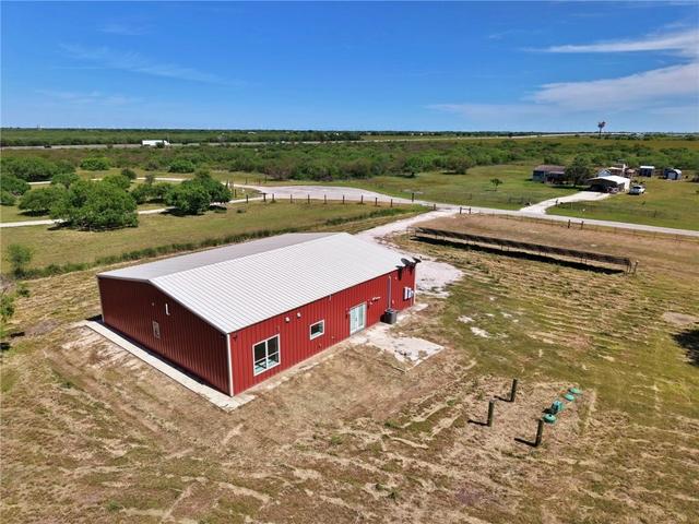 1912 Pajaro, Sinton, TX 78387