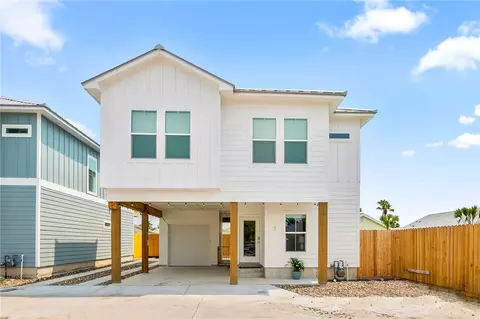 901 S 9th #7, Port Aransas, TX 78373