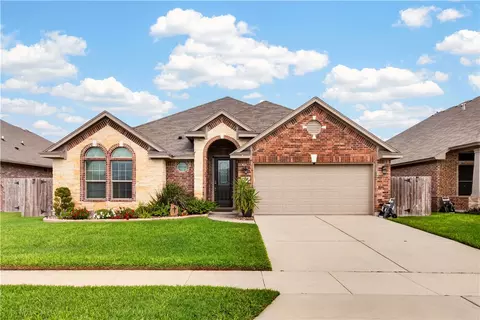 2226 Pajaro, Corpus Christi, TX 78414