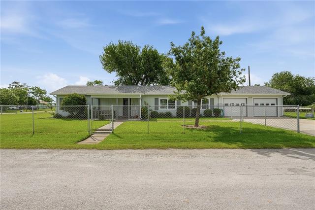 2790 Beaumont Ave, Ingleside, TX 78362