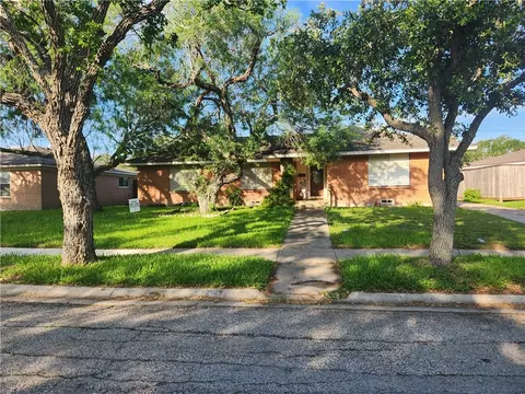 3709 Fort Worth St, Corpus Christi, TX 78411