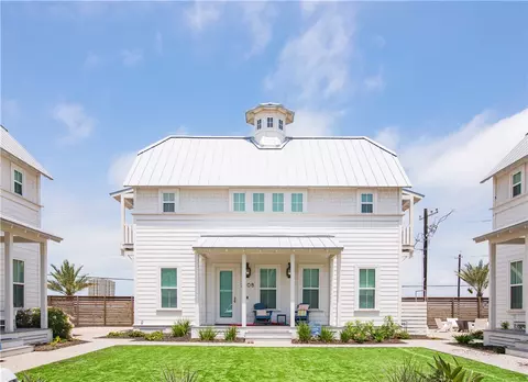 210 Escape #3B, Port Aransas, TX 78373