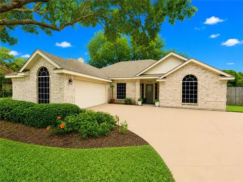7674 Dallas St, Corpus Christi, TX 78413