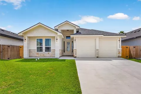 1844 Spoonbill Dr, Portland, TX 78374