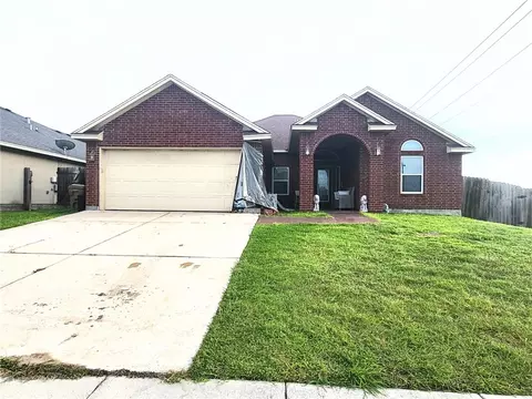 6701 Battery Park Ct, Corpus Christi, TX 78414