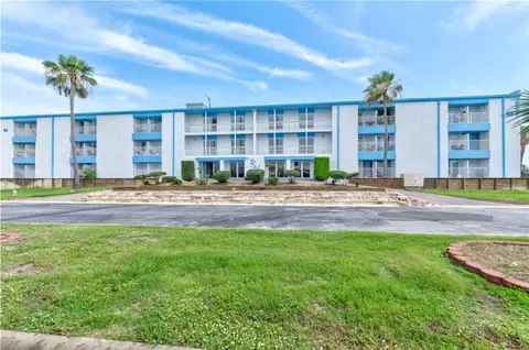 14300 S Padre Island Dr #177, Corpus Christi, TX 78418
