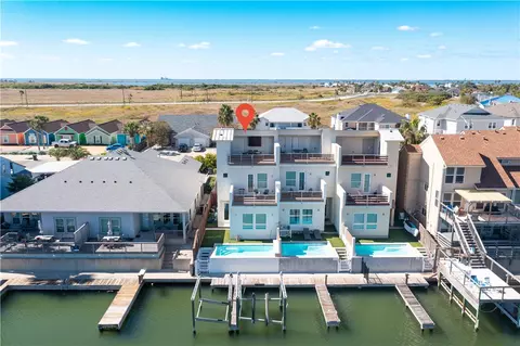 14410 E Cabana St #C, Corpus Christi, TX 78418