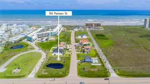154 Mariners Dr, Port Aransas, TX 78373