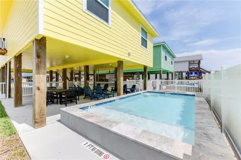 116 Redfish Ln, Port Aransas, TX 78373