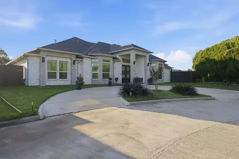 6901 Sir Lancelot St, Corpus Christi, TX 78413