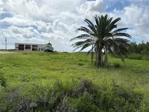 2937 Laguna Shores Rd, Corpus Christi, TX 78418