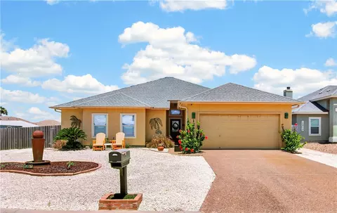 15857 Cuttysark St, Corpus Christi, TX 78418