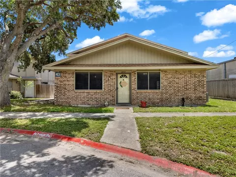 2052 Hidden Lake Ave, Corpus Christi, TX 78412