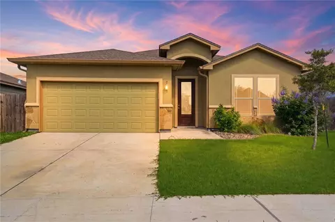 2221 Cuarzo Dr, Corpus Christi, TX 78414