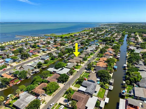 3141 Catcay Dr, Corpus Christi, TX 78418