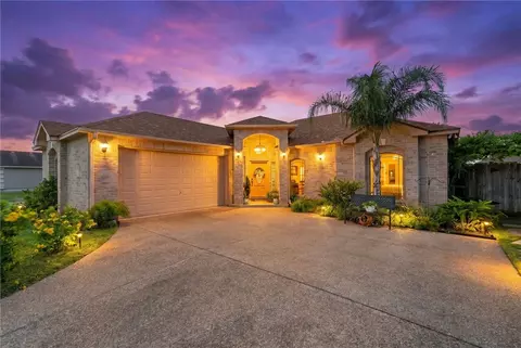 5717 Aava Dr, Corpus Christi, TX 78414