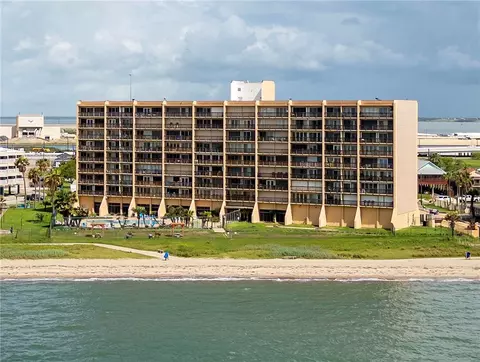 4000 Surfside Blvd #403, Corpus Christi, TX 78402