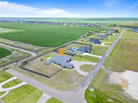 6502 Wesley Way, Corpus Christi, TX 78415