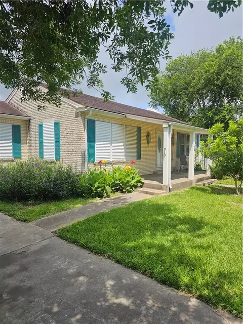 3105 Austin St, Corpus Christi, TX 78404