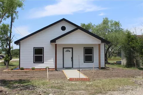 112 S Vasquez, Orange Grove, TX 78372