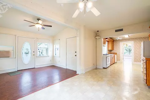 Other - 711 E Lott St, Beeville, TX 78102 photo 3 of 12