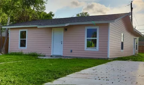 4501 Bernandino St, Corpus Christi, TX 78416