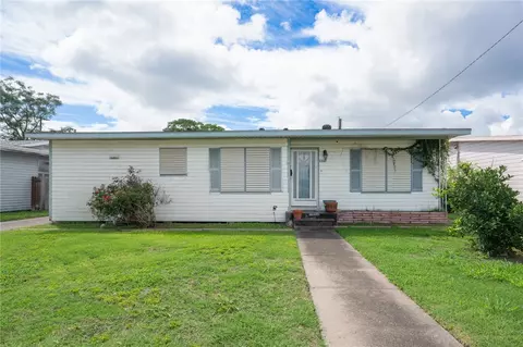 1337 Ray Dr, Corpus Christi, TX 78411