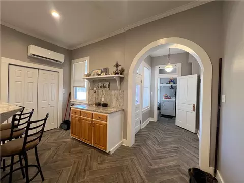 Entry Way - 909 Power St, Refugio, TX 78377 photo 5 of 6