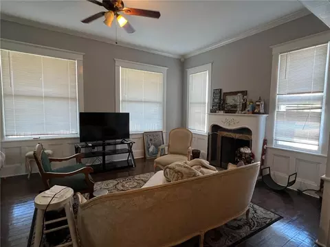 Living - 909 Power St, Refugio, TX 78377 photo 1 of 2