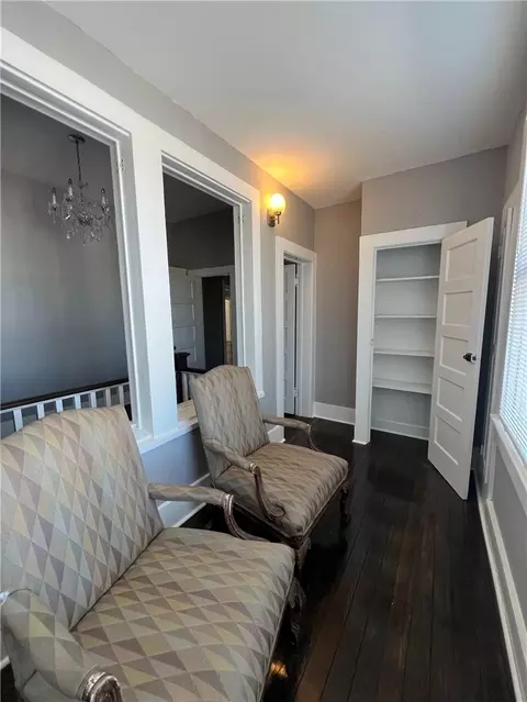 Entry Way - 909 Power St, Refugio, TX 78377 photo 4 of 6