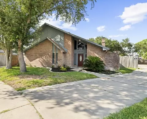 4906 Valley Mill Dr, Corpus Christi, TX 78413