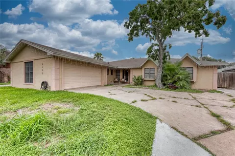 6433 Oakbrook Dr, Corpus Christi, TX 78413