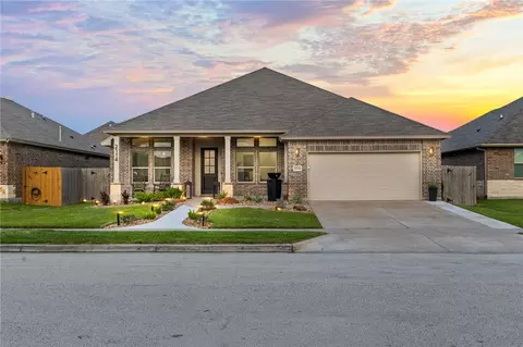 2114 Aquila St, Corpus Christi, TX 78414