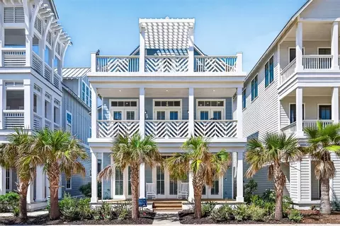 247 Lakeshore St, Port Aransas, TX 78373