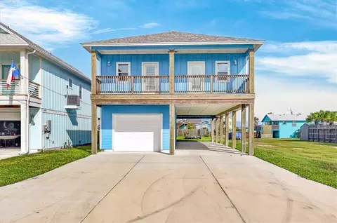 123 6th St, Port Aransas, TX 78373