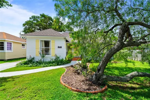 333 Camellia Dr, Corpus Christi, TX 78404