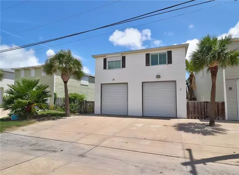 220 W Avenue F #1B, Port Aransas, TX 78373