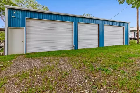 Exterior - 286 Mystic Dr, Mathis, TX 78368 photo 10 of 13