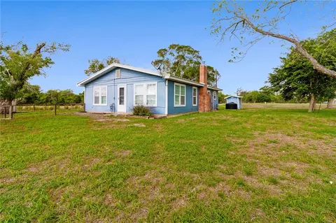 Exterior - 286 Mystic Dr, Mathis, TX 78368 photo 5 of 13
