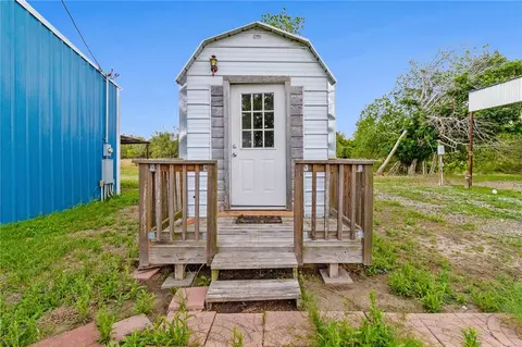 Exterior - 286 Mystic Dr, Mathis, TX 78368 photo 13 of 13