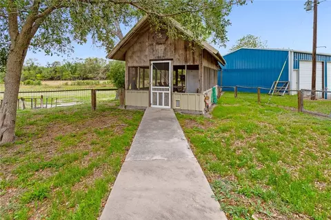 Exterior - 286 Mystic Dr, Mathis, TX 78368 photo 7 of 13
