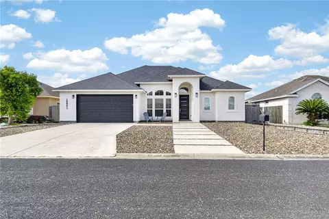 13821 Flintlock Dr, Corpus Christi, TX 78418